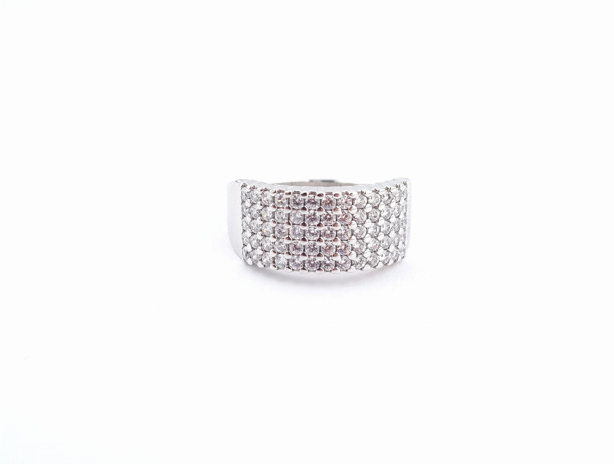 Pierścionek diamond, oryginalne zdjęcie z salonu